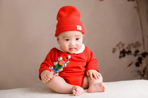 固原宝宝被蜜蜂蛰了怎么办 固原宝宝被蜜蜂蛰了怎么办